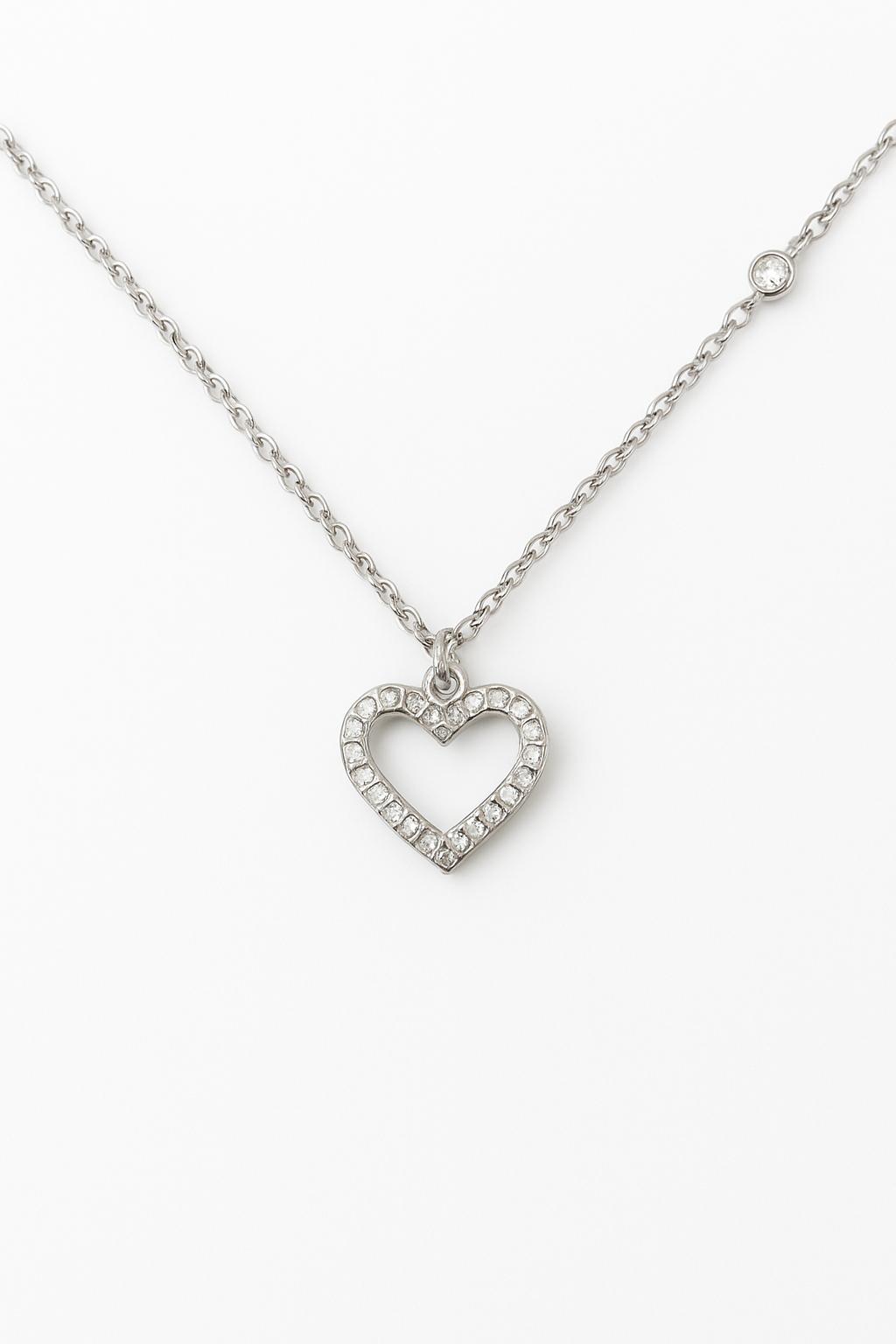 COLLAR PLATEADO CORAZÓN Y PIEDRAS