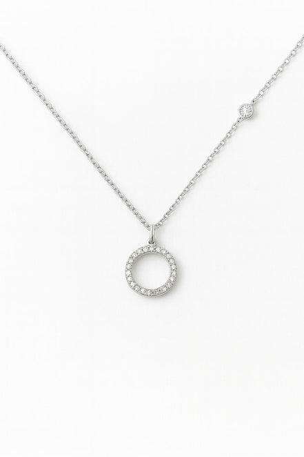 COLLAR PLATEADO CIRCULO Y PIEDRAS