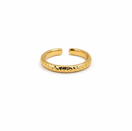 Anillo Ajustable Textura Martillada Acero Inoxidable Dorado