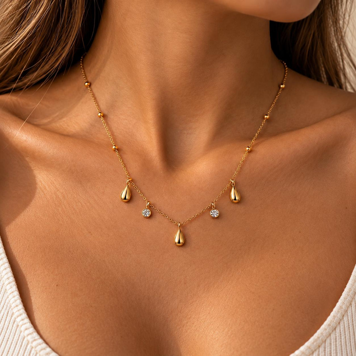 Collar À Minuit Dorado