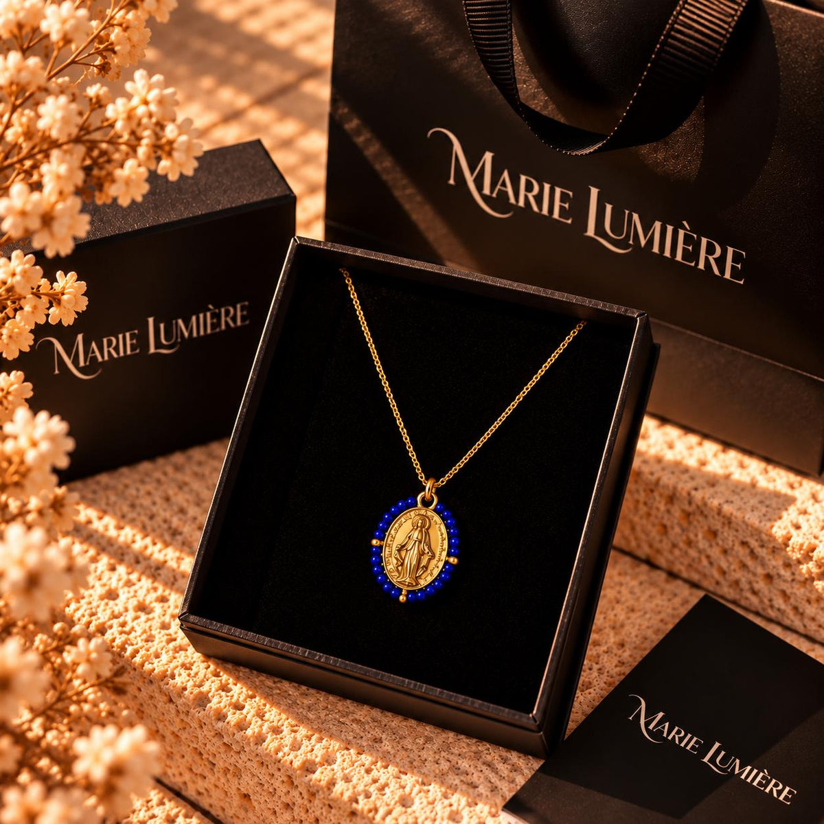 Collar Bleu Intense Dorado