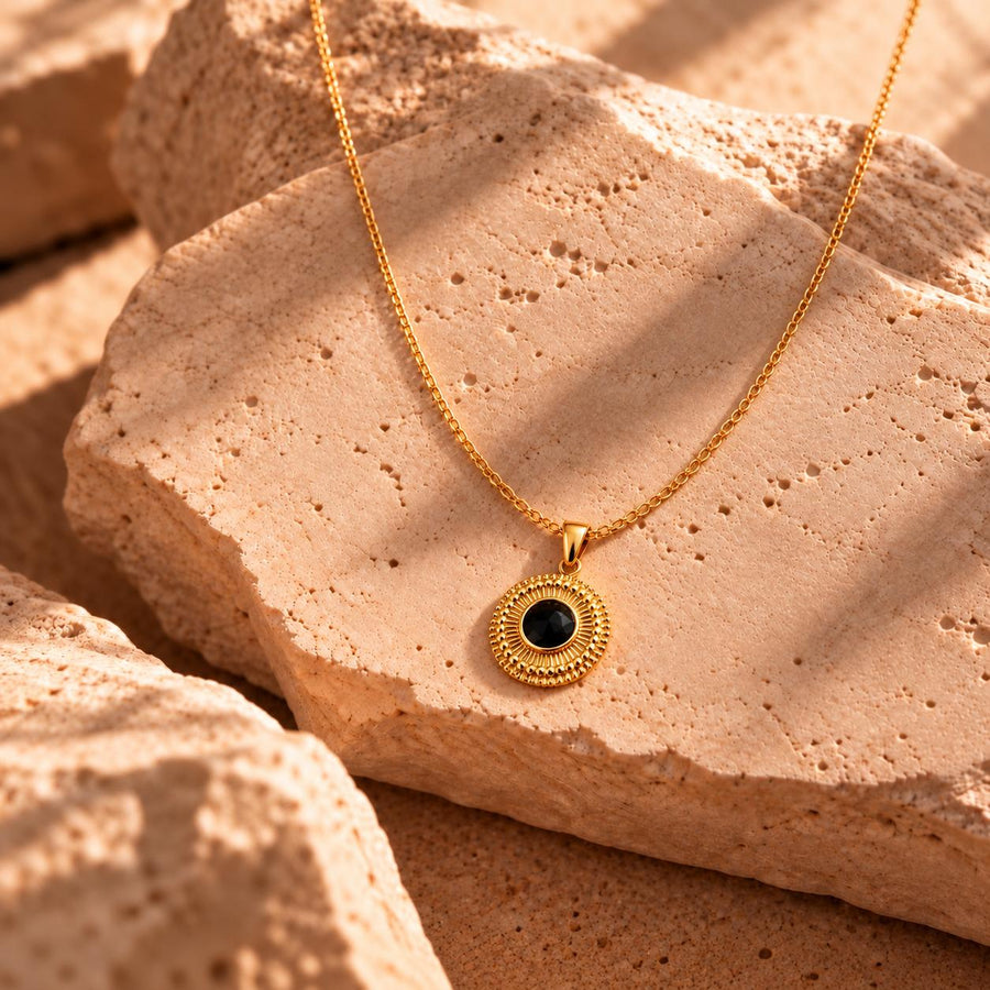 Collar Carte Postale Dorado