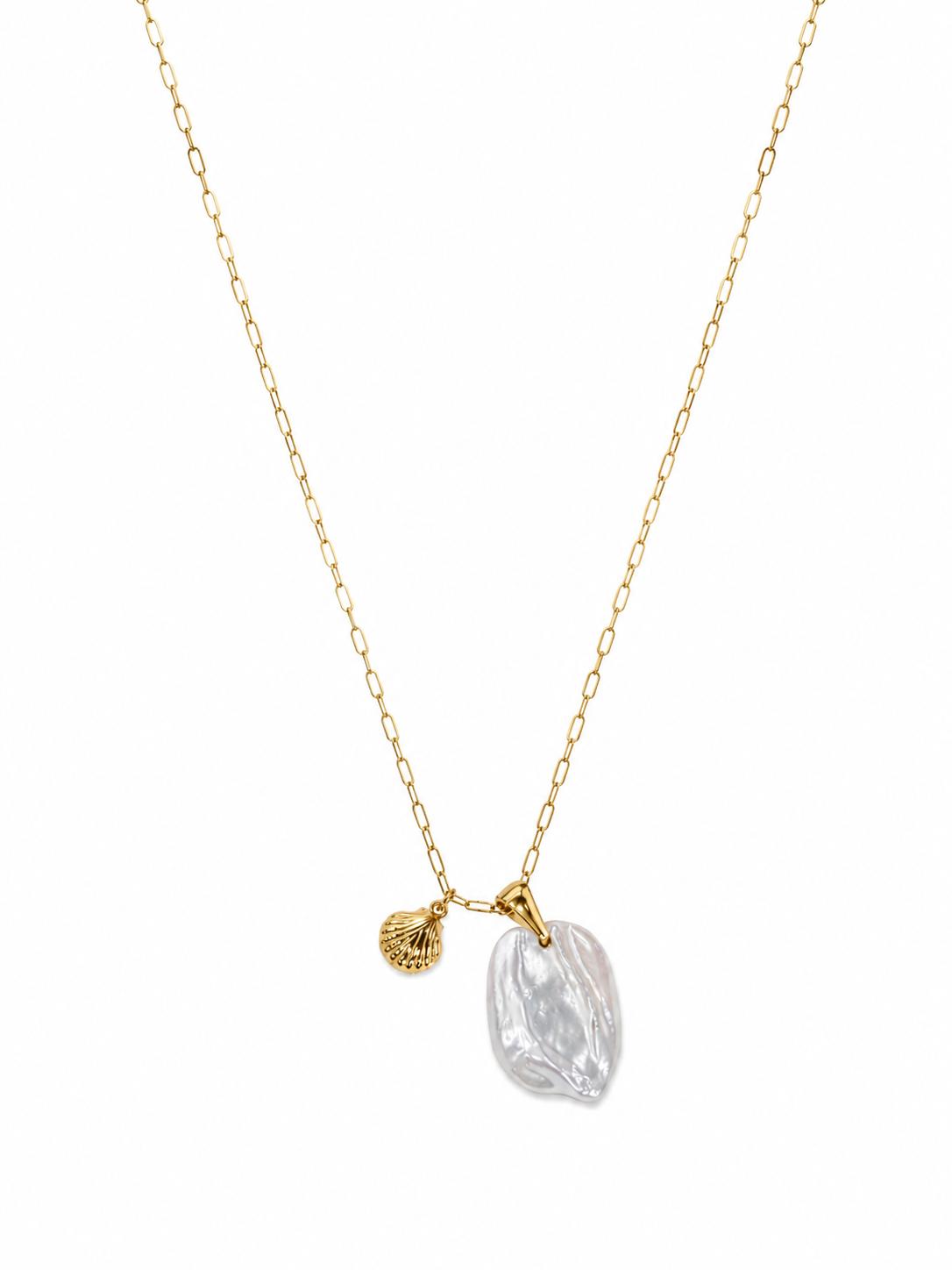 Collar Dorado con Concha y Nácar